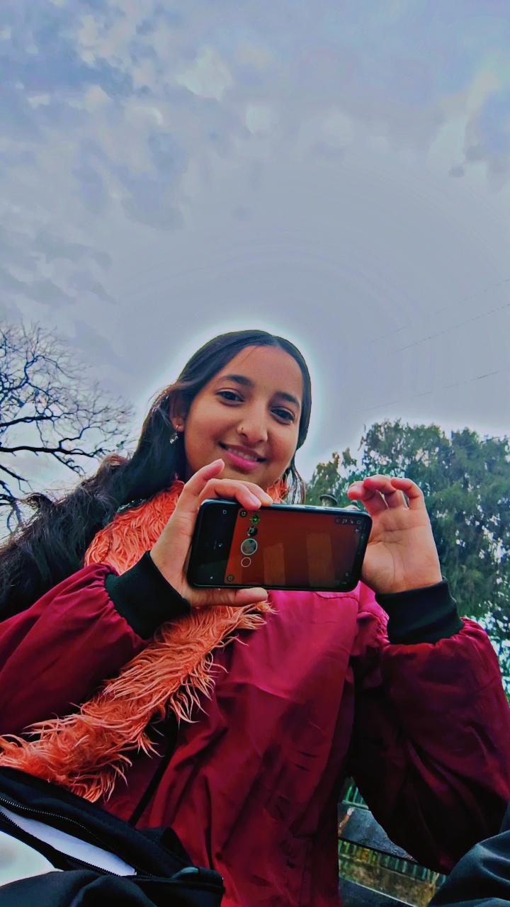 first time seeing her smile